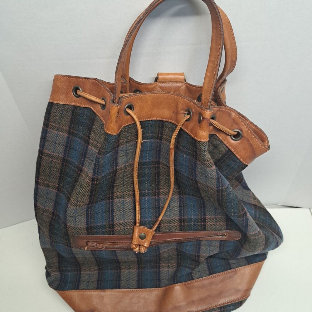 Vintage Banana Republic Plaid Bucket Bag Made In Italy - Picture 2 of 11
